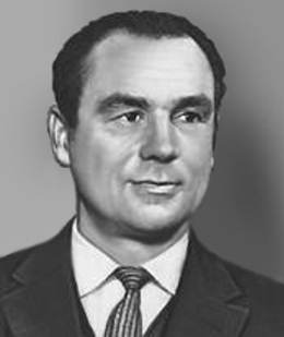 Георг Отс.